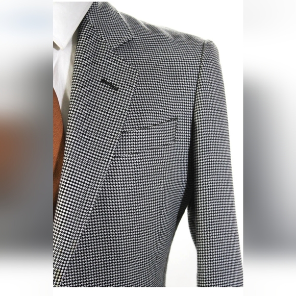Armani Collezioni Blazer - Picture 3 of 9